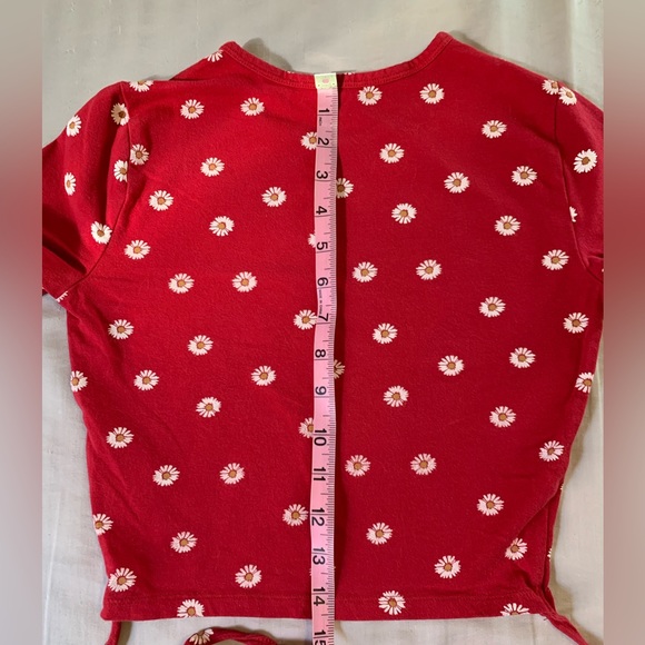 Hollister Baby Tee - Picture 5 of 5